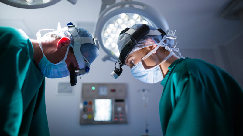 جراحی مغز و اعصاب